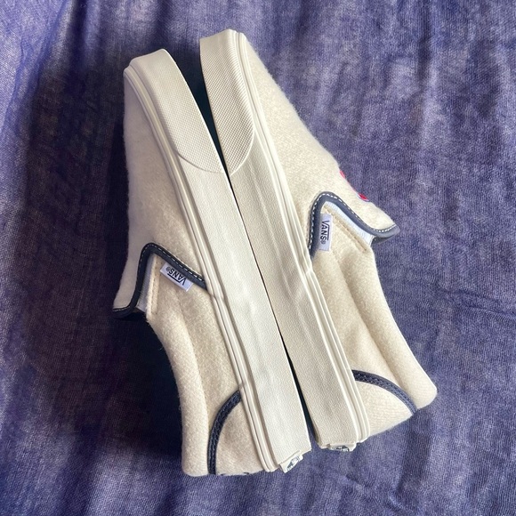 Vans Cubs Classic Slip On Wool Shoes - Picture 7 of 11